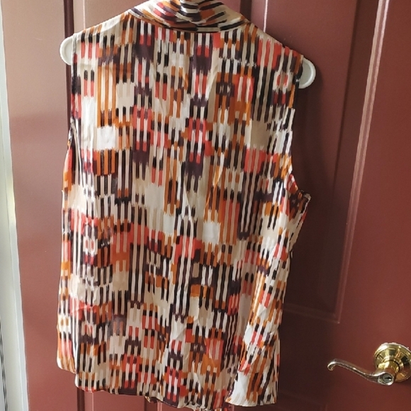 New Directions Sleeveless Blouse with Tie Neck - Picture 8 of 10
